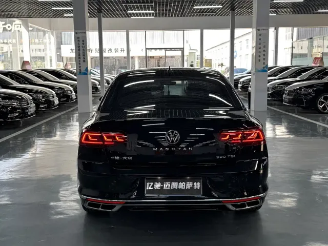 Volkswagen Magotan — Фото автомобиля 8