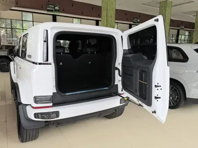 iCAR V23 — Фото автомобиля 18