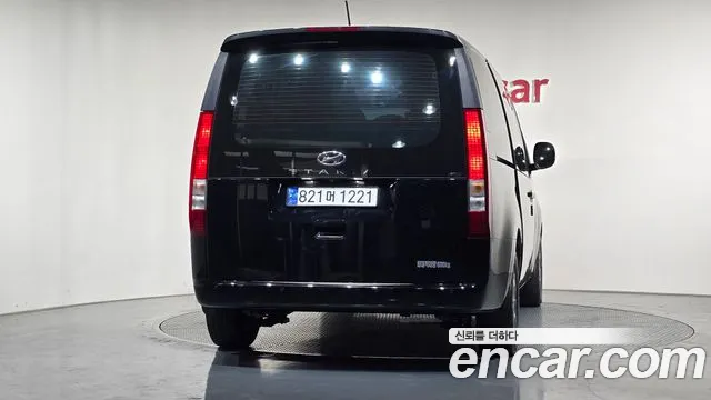 Hyundai Staria Staria Карго 5 мест — Фото автомобиля 4