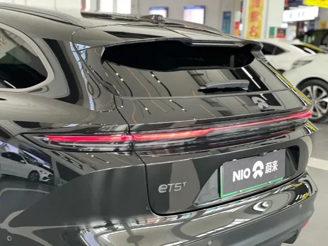 Nio ET5 Touring — Фото автомобиля 6