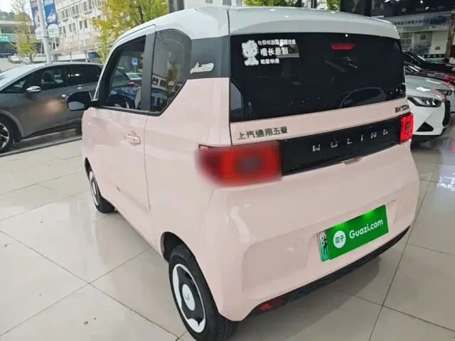 Wuling Hongguang Mini EV — Фото автомобиля 4