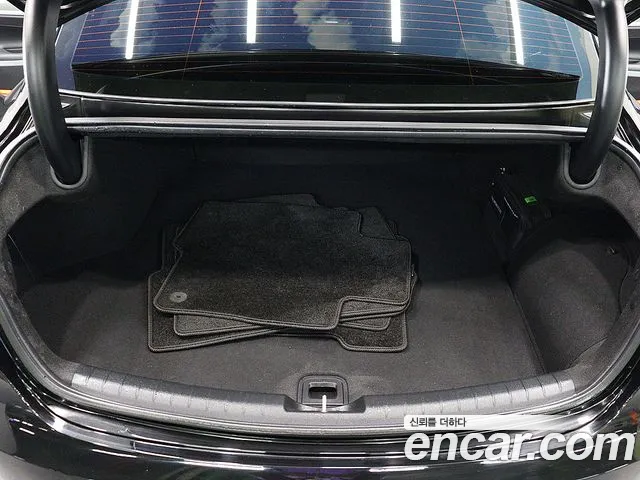 Hyundai Grandeur Exclusive — Фото автомобиля 18