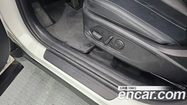 Kia Sorento Sorento 4-е поколение Дизель 2.2 4WD — Фото автомобиля 23