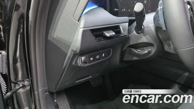 Kia K8 The New K8 2.5 Бензин 2WD — Фото автомобиля 26