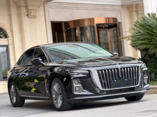 Hongqi H5 — Фото автомобиля 3