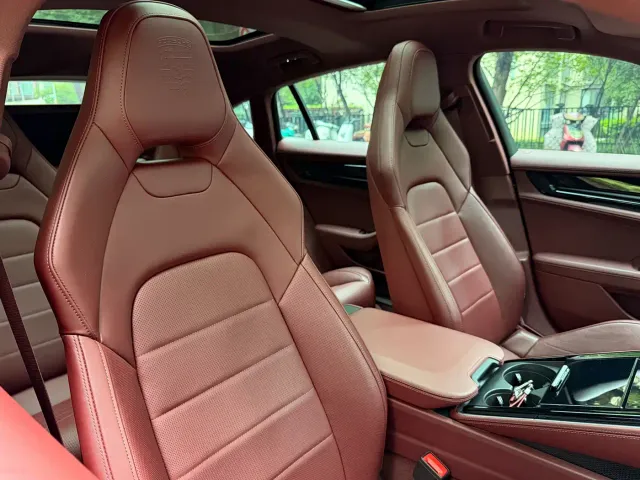 Porsche Panamera — Фото автомобиля 19