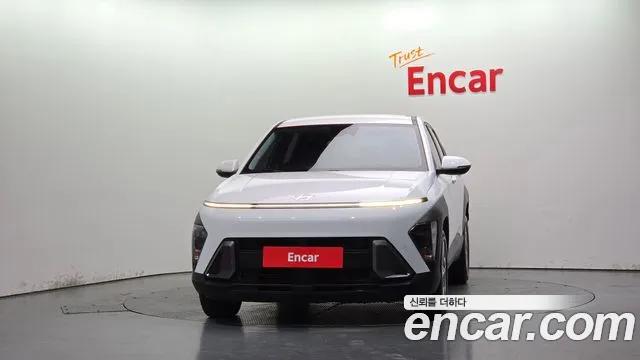 Hyundai Kona — Фото автомобиля 3