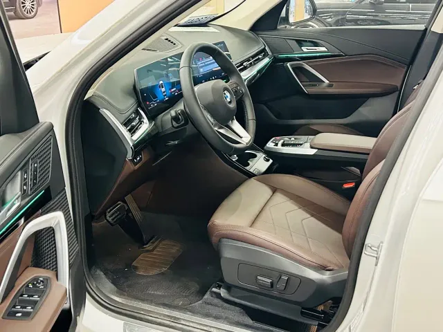 BMW X1 — Фото автомобиля 7