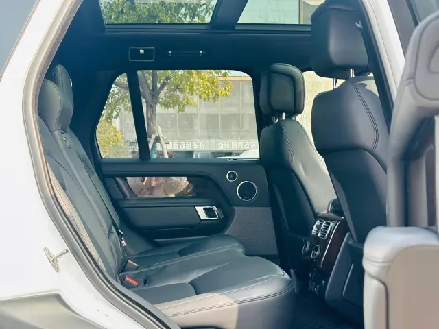 Land Rover Range Rover — Фото автомобиля 8