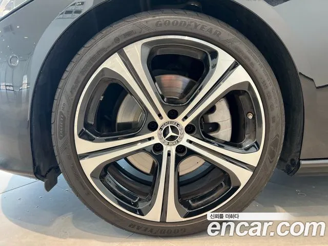 Mercedes-Benz C-Class — Фото автомобиля 5
