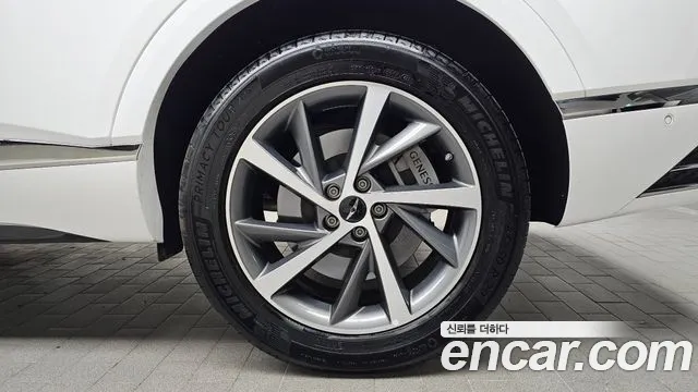 Genesis GV80 — Фото автомобиля 6