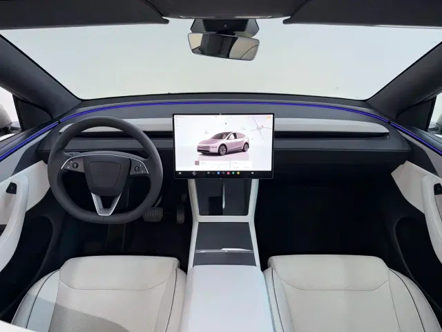 Tesla Model Y L — Фото автомобиля 11