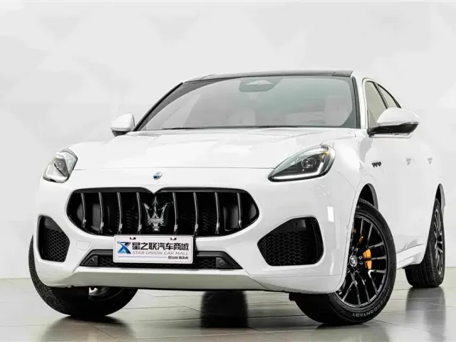 Maserati Grecale — Фото автомобиля 3