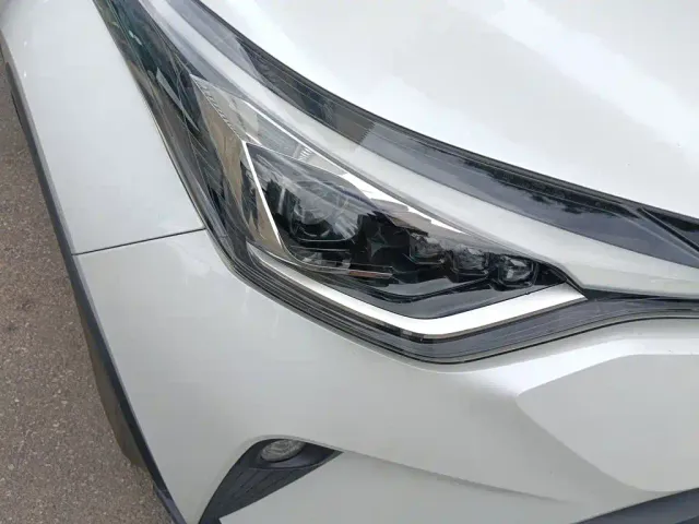 Toyota C-HR — Фото автомобиля 7
