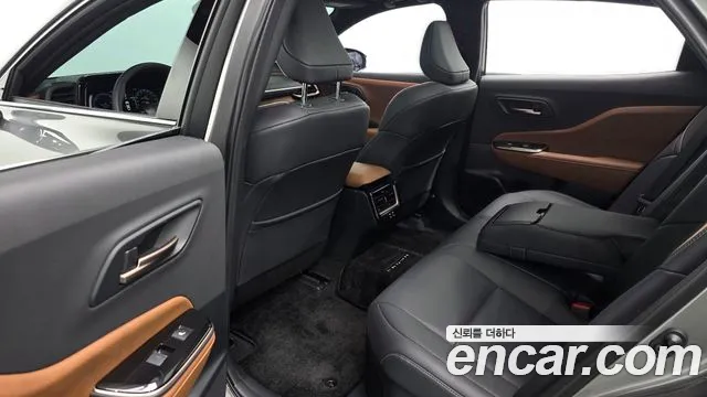 Toyota Crown — Фото автомобиля 11