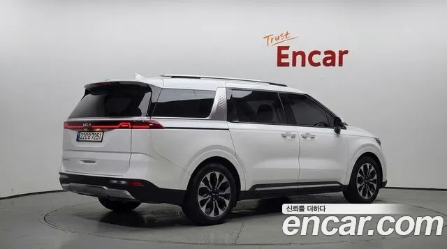 Kia Canival Carnival 4 поколение Дизель 9 мест Noblesse — Фото автомобиля 2