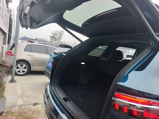 Geely Xingyue L — Фото автомобиля 18