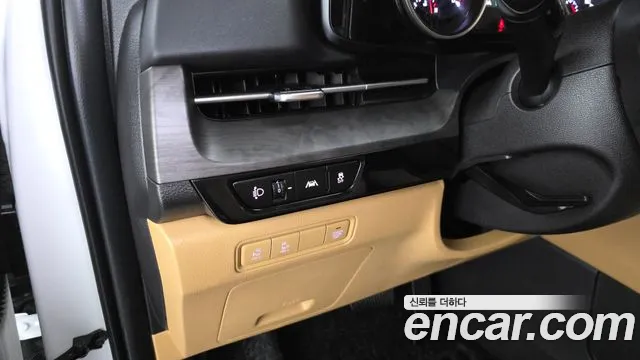 Kia Canival Carnival 4 поколение Дизель 11 мест Prestige — Фото автомобиля 26