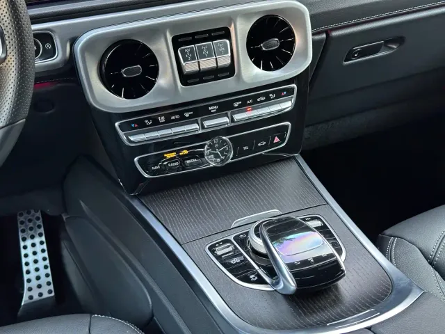 Mercedes-Benz G-Class — Фото автомобиля 15