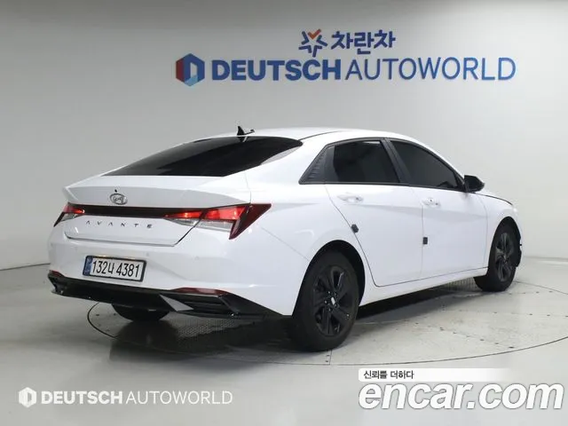 Hyundai AVANTE Avante (CN7) — Фото автомобиля 5