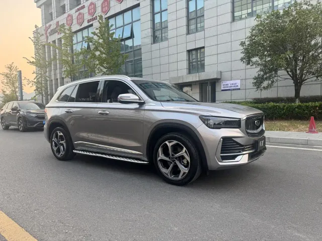 Geely Xingyue L — Фото автомобиля 4