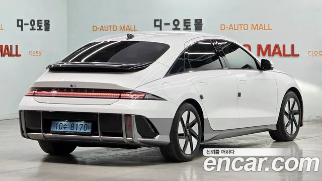 Hyundai Ioniq 6 — Фото автомобиля 4