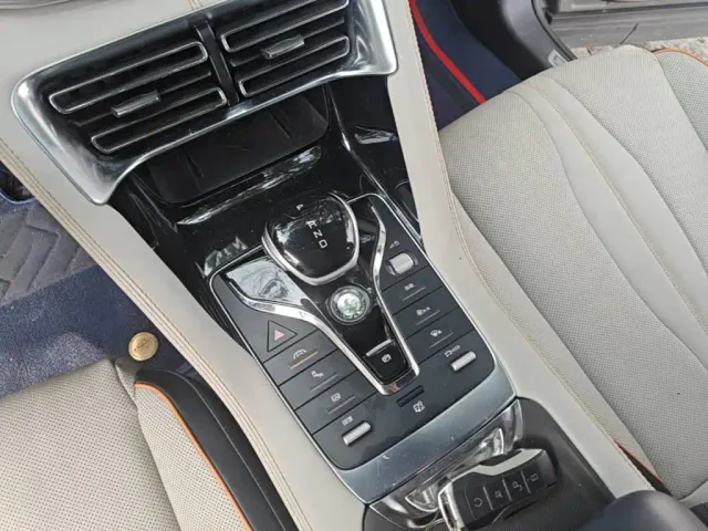 BYD Song PLUS — Фото автомобиля 13