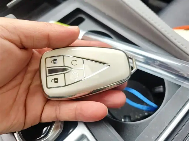 Changan CS75 Plus — Фото автомобиля 8