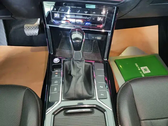 Volkswagen Passat — Фото автомобиля 13