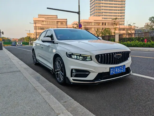 Geely Xingrui — Фото автомобиля 3