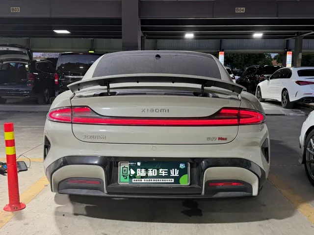 Xiaomi SU7 — Фото автомобиля 9