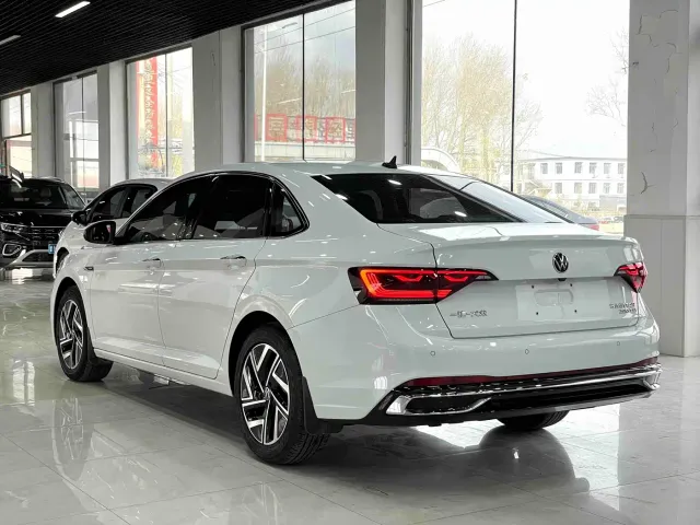 Volkswagen Sagitar — Фото автомобиля 4