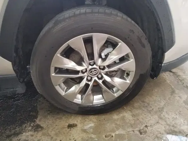 Toyota Wildlander — Фото автомобиля 6
