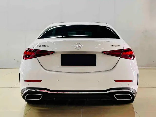Mercedes-Benz C-Class — Фото автомобиля 7