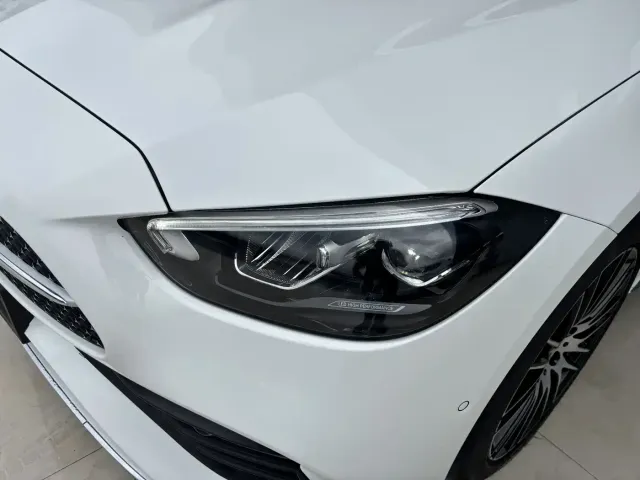 Mercedes-Benz C-Class — Фото автомобиля 8