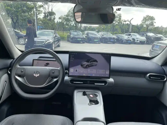 Leapmotor A10 — Фото автомобиля 5