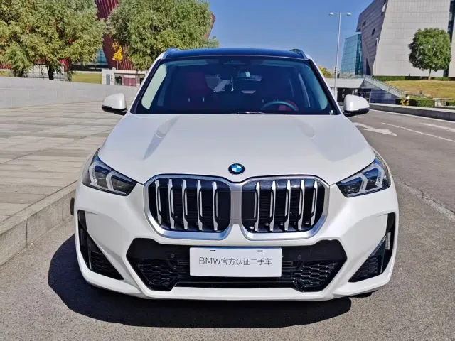BMW X1 — Фото автомобиля 2