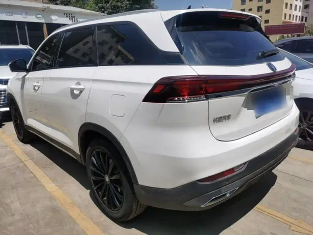 Changan CS75 — Фото автомобиля 22