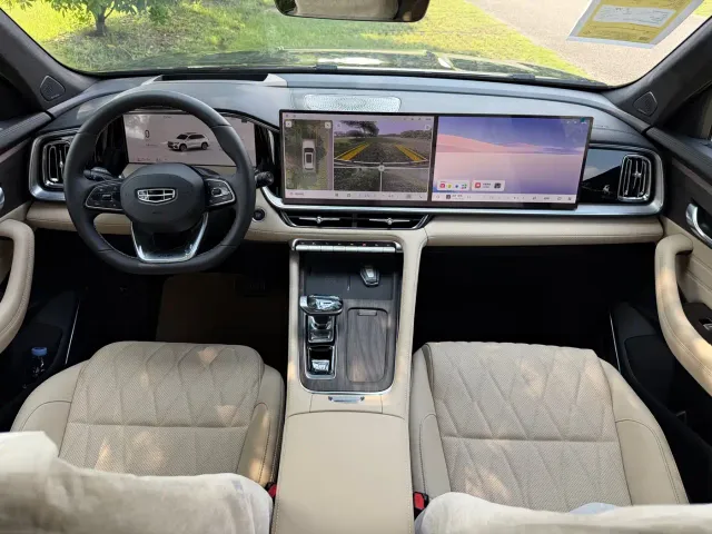 Geely Xingyue L — Фото автомобиля 12