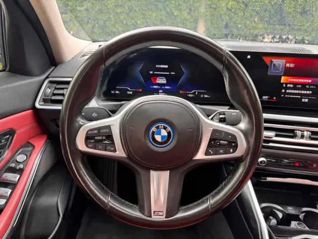 BMW i3 — Фото автомобиля 9