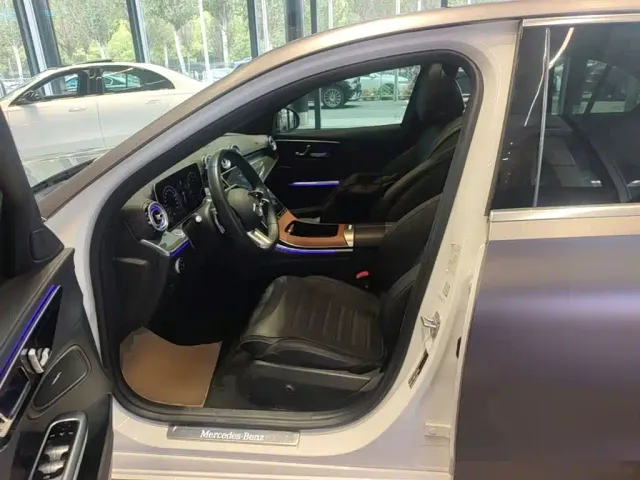 Mercedes-Benz C-Class — Фото автомобиля 14