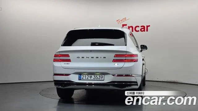 Genesis GV80 — Фото автомобиля 4