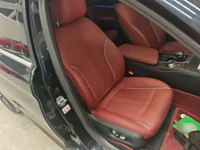 BMW 5 Series — Фото автомобиля 24