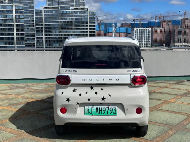 Wuling Hongguang Mini EV — Фото автомобиля 3
