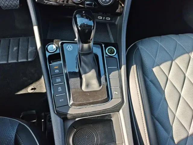 Volkswagen Sagitar — Фото автомобиля 13