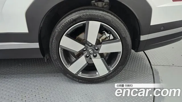 Hyundai Santa Fe MX5 — Фото автомобиля 6