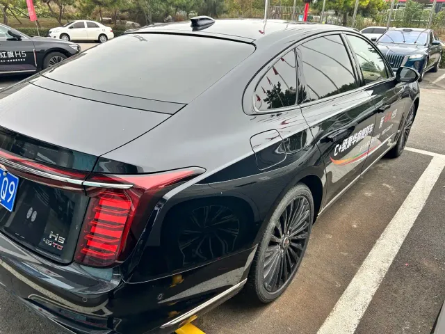 Hongqi H9 — Фото автомобиля 3