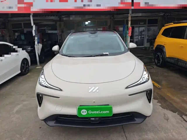 IM Motors LS6 — Фото автомобиля 2