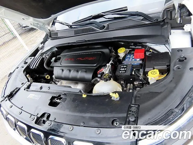 Jeep Compass 2nd Gen — Фото автомобиля 19