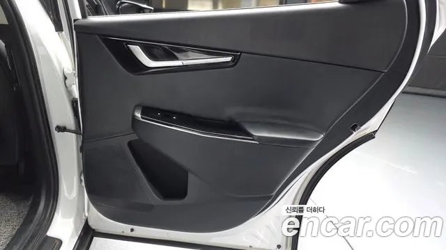 Kia EV6 — Фото автомобиля 22